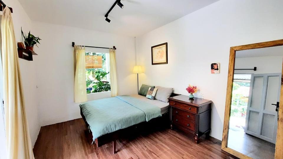 Vuon Nha Ngoai Garden Homestay Хошимин Экстерьер фото